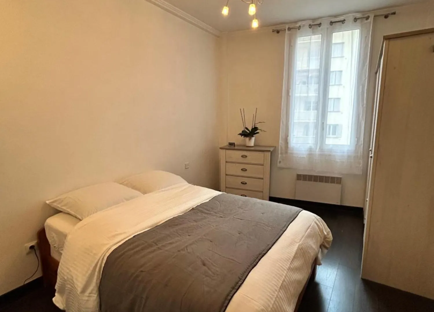 Charmant 2 Pieces Avec Balcon Nice Nord France