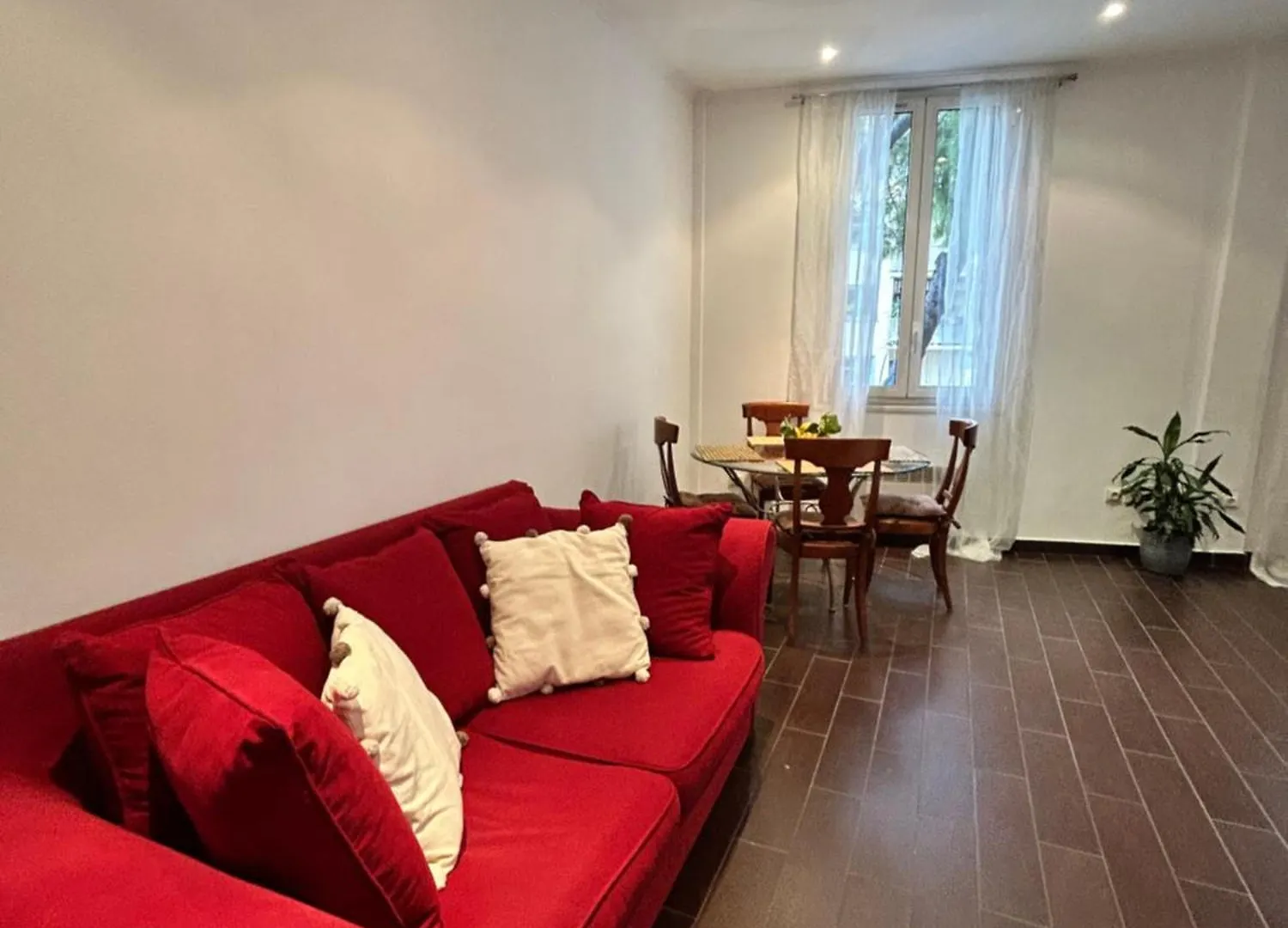 Charmant 2 Pieces Avec Balcon Nice Nord